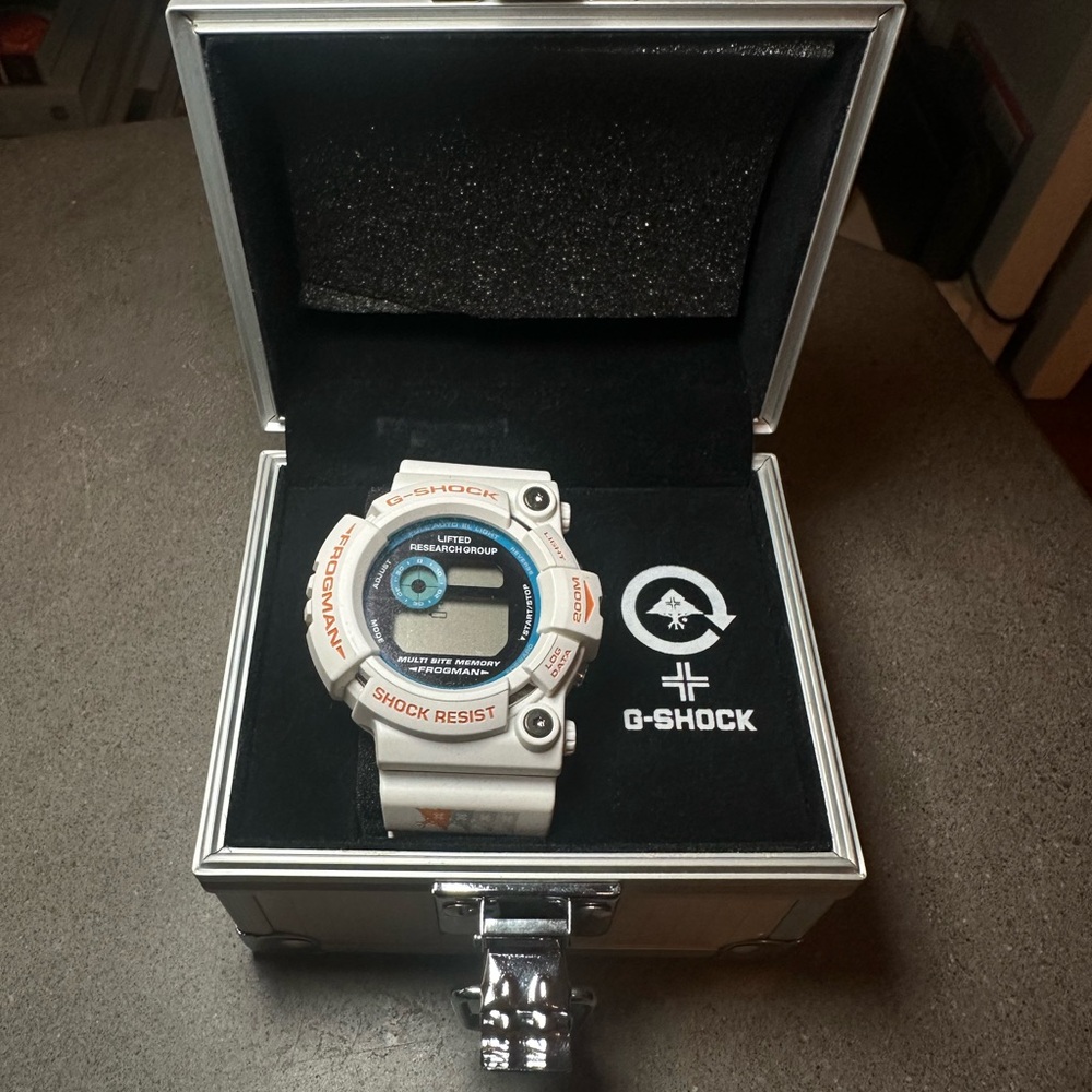 CASIO G-SHOCK LRG Frogman 10th anniversary Model Dolphin Whale Network